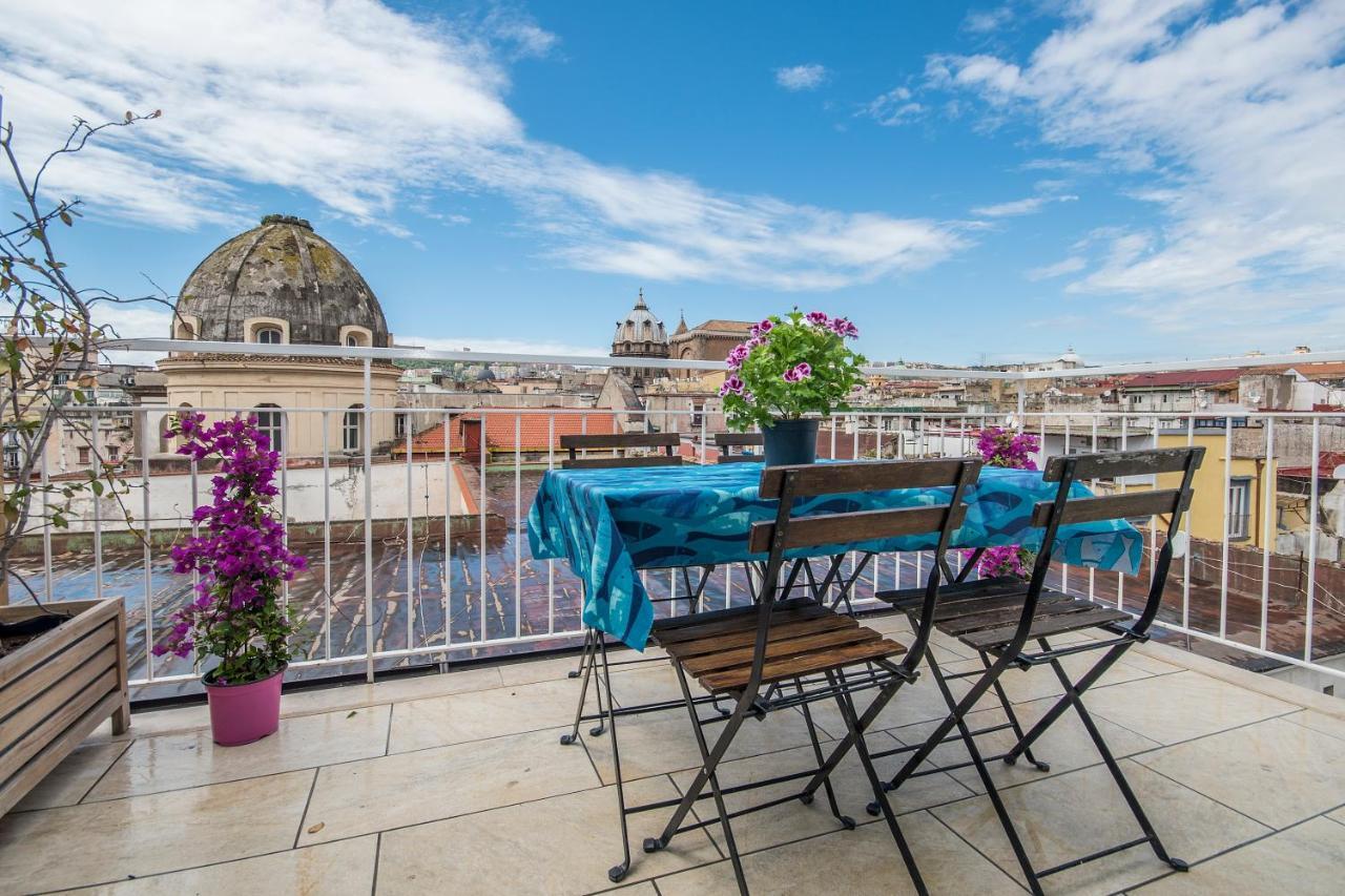 Relais Old Naples From A Terrace Lägenhet Exteriör bild